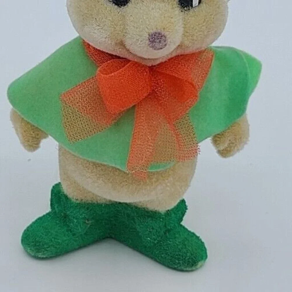 Walt Disney Rescuers Down Under Miss Bianca Plush Flock Christmas Ornament 1990
